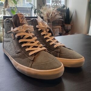 Vans Men's Gray High-Top Sneakers